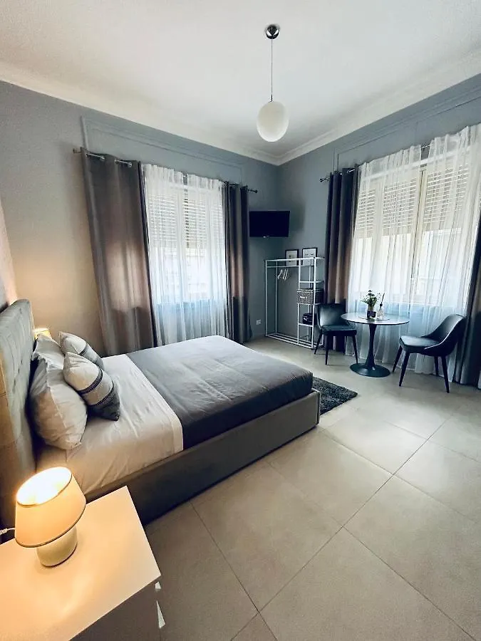 Bed & Breakfast B&B Ungheria Ottantaquattro Palermo