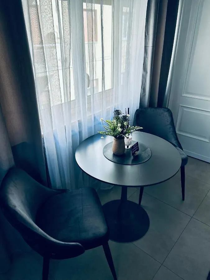 Bed & Breakfast B&B Ungheria Ottantaquattro Palermo