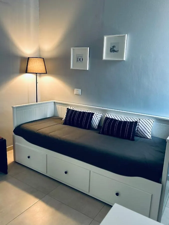B&B Ungheria Ottantaquattro Palermo Bed & Breakfast