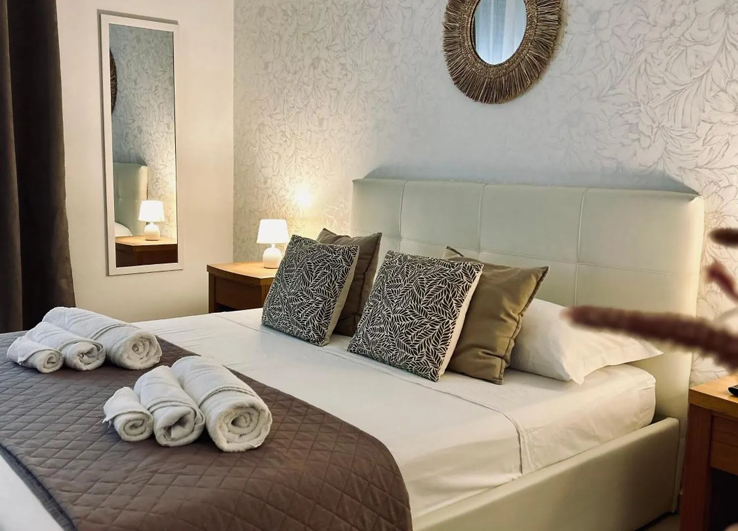 B&B Ungheria Ottantaquattro Palermo Italy