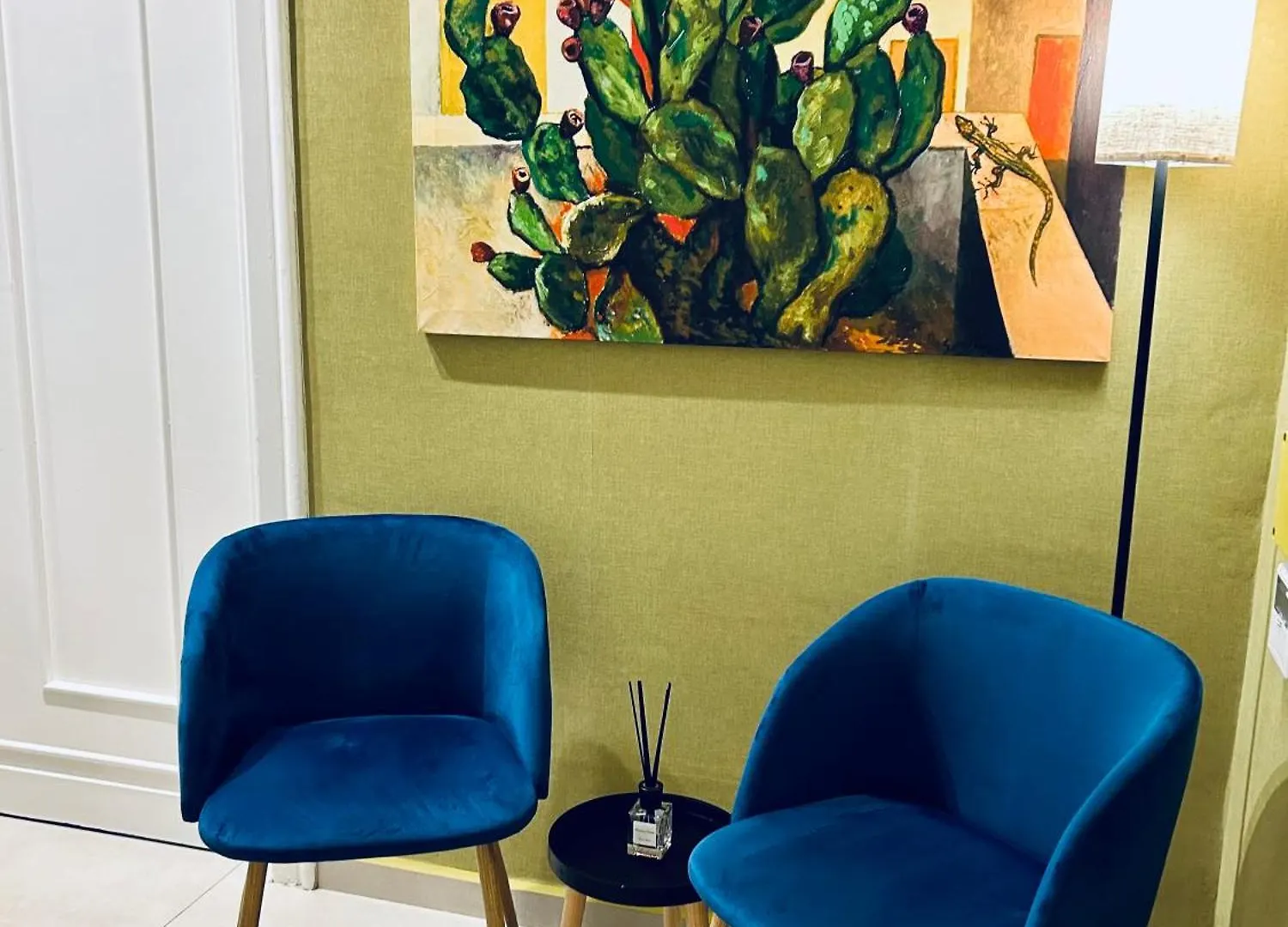 B&B Ungheria Ottantaquattro Palermo Italy