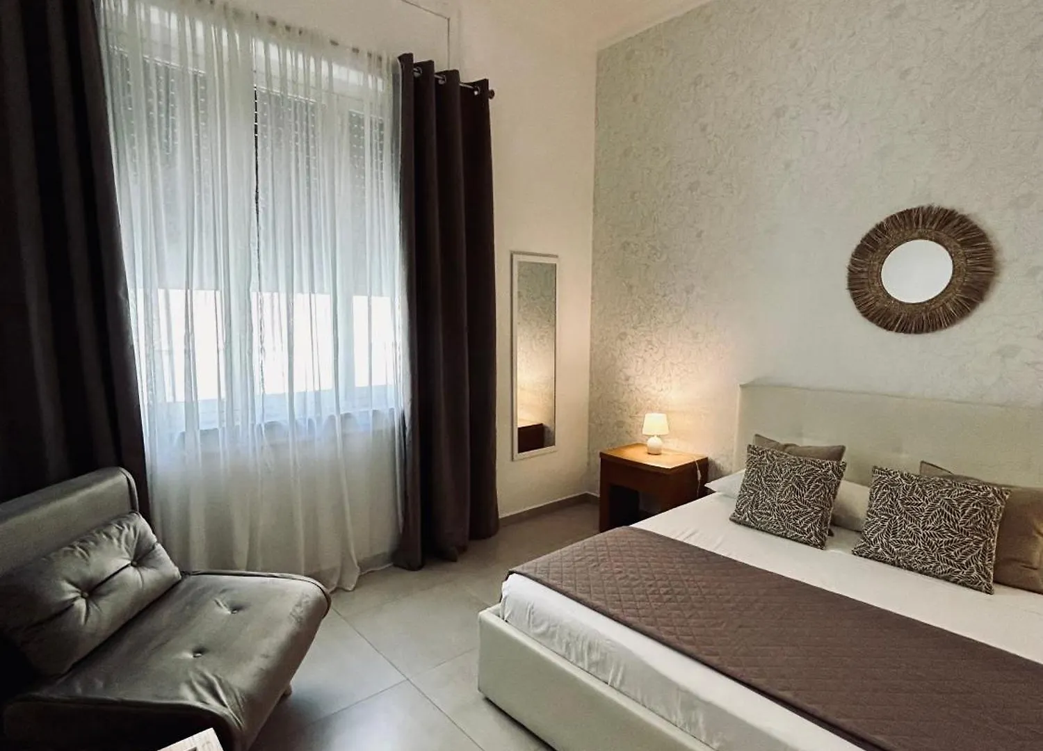 B&B Ungheria Ottantaquattro Palermo Bed & Breakfast